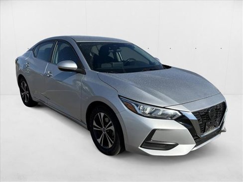 Used 2021 Nissan Sentra SV image 3