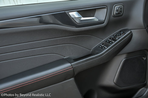 Used 2023 Ford Escape ST-Line Elite w/ Premium Technology Package image 22