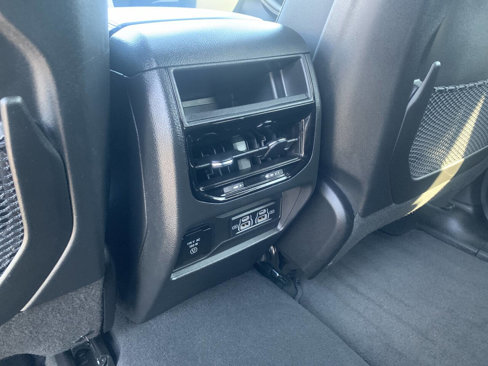 Used 2024 Jeep Grand Cherokee Altitude image 23