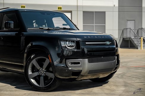 Used 2024 Land Rover Defender 130 Outbound image 22