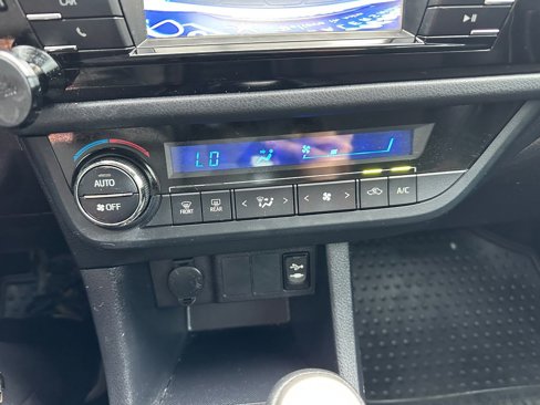 Used 2016 Toyota Corolla S image 15