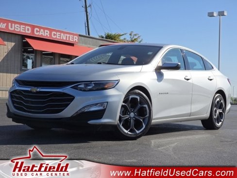 Used 2022 Chevrolet Malibu LT image 1