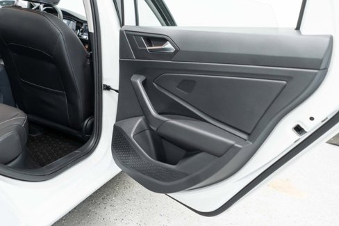 Used 2024 Volkswagen Jetta SE w/ Panoramic Sunroof Package image 28