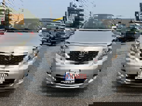 Used 2010 Toyota Corolla S image 2