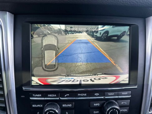 Used 2015 Porsche Macan S image 18