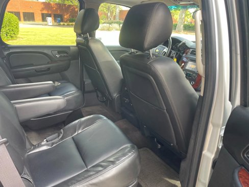 Used 2013 Chevrolet Tahoe LTZ image 13