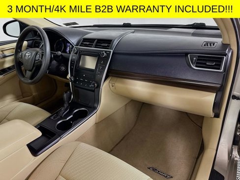 Used 2016 Toyota Camry LE image 26