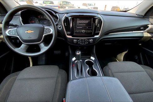 Used 2020 Chevrolet Traverse LS image 12