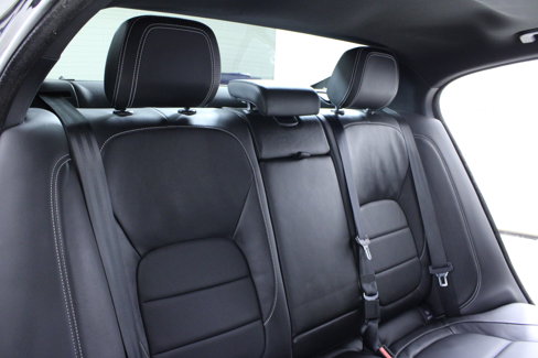 Used 2017 Jaguar XE R-Sport image 16