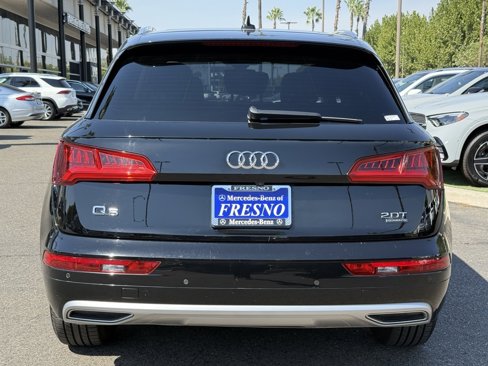 Used 2018 Audi Q5 2.0T Premium Plus w/ Premium Plus Package image 6