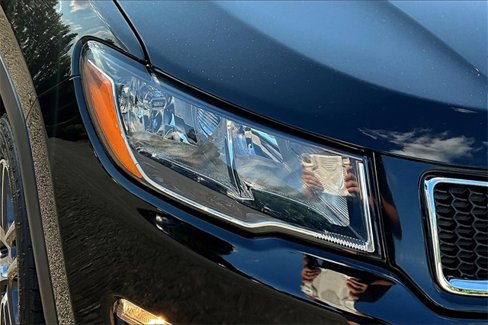 Used 2020 Jeep Compass Latitude image 30