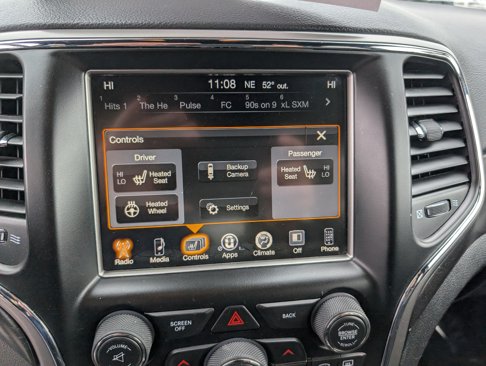 Used 2017 Jeep Grand Cherokee Altitude image 18