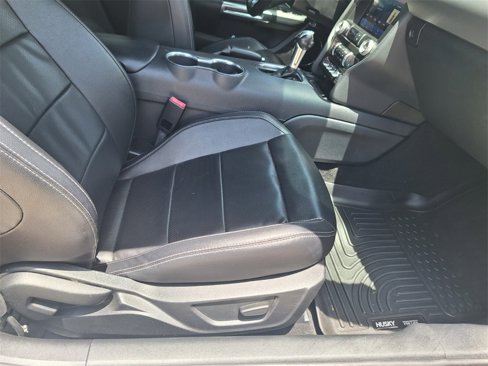 Used 2021 Ford Mustang Premium image 25