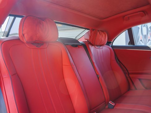 Used 2024 Bentley Flying Spur V8 image 20