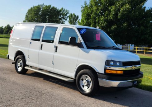 Used 2023 Chevrolet Express 2500 w/ Driver Convenience Package image 2