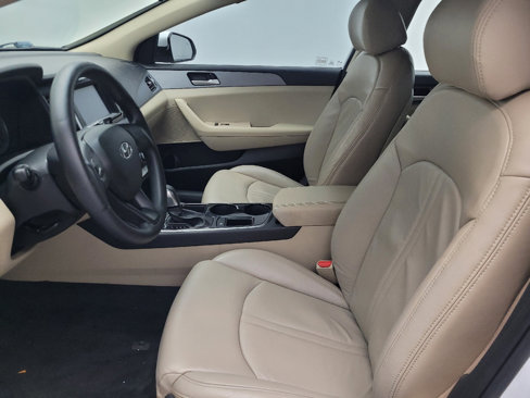 Used 2018 Hyundai Sonata SE image 17