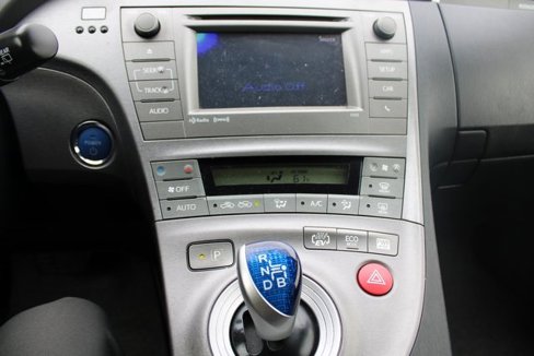 Used 2014 Toyota Prius Plug-In Hybrid image 12