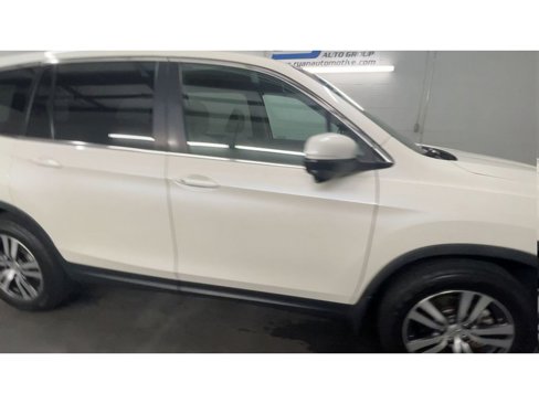 Used 2018 Honda Pilot EX image 2