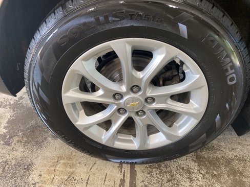 Used 2019 Chevrolet Equinox LT image 12