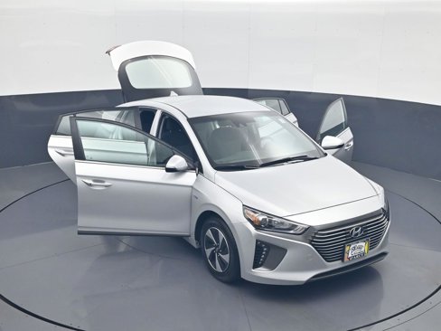Used 2019 Hyundai Ioniq SEL image 29