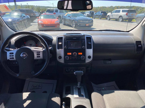 Used 2016 Nissan Frontier PRO-4X image 21