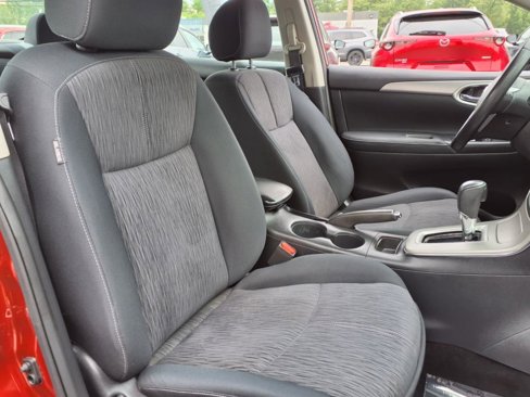 Used 2015 Nissan Sentra SV image 11
