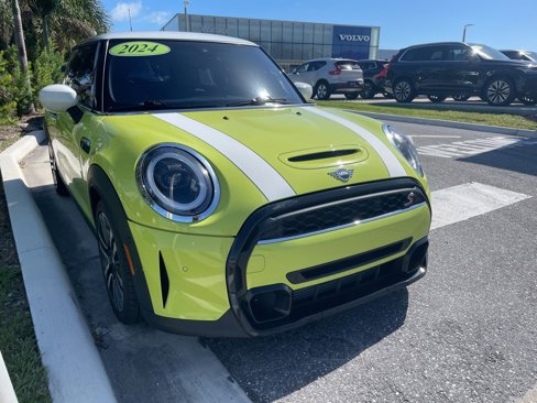 Used 2024 MINI Cooper S image 4