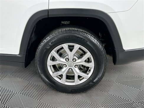 Certified 2022 Jeep Grand Cherokee L Limited image 19