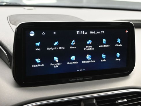 Used 2023 Hyundai Santa Fe Limited image 16