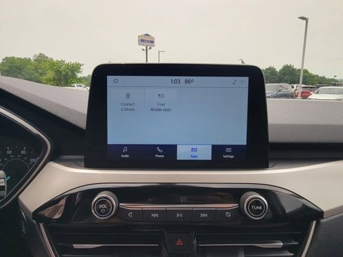 Used 2022 Ford Escape SE image 26
