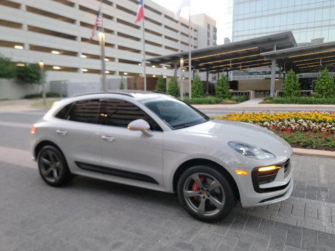 Used 2023 Porsche Macan image 31