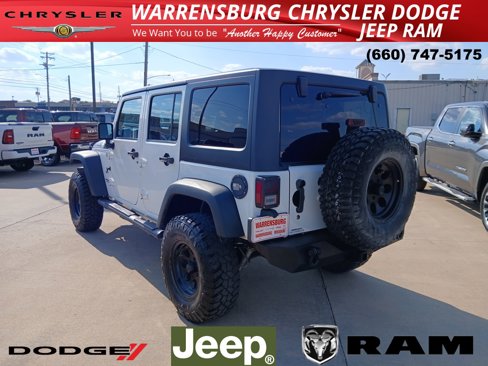Used 2015 Jeep Wrangler Unlimited Sport w/ Connectivity Group image 5