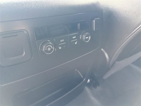 Used 2020 GMC Yukon XL Denali image 15