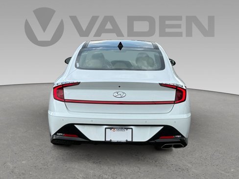 Used 2020 Hyundai Sonata Limited image 18