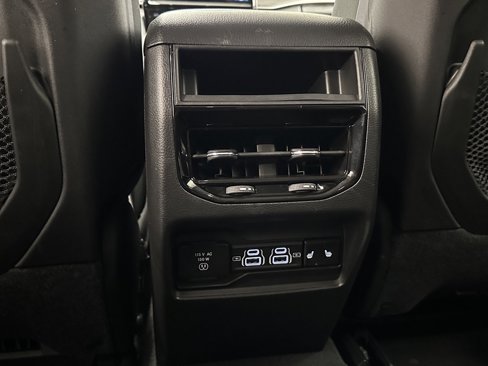 Used 2024 Jeep Grand Cherokee Limited 4xe image 24