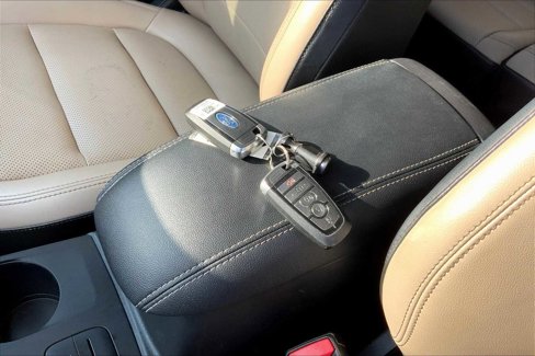 Certified 2020 Ford Escape SEL image 14