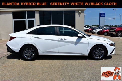 New 2025 Hyundai Elantra Blue image 1