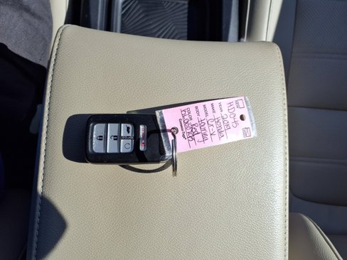Used 2019 Honda CR-V Touring image 36