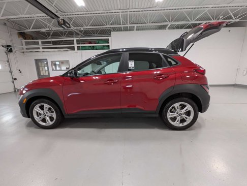 Used 2022 Hyundai Kona SEL image 11