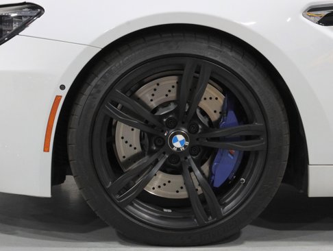 Used 2015 BMW M6 Convertible image 23