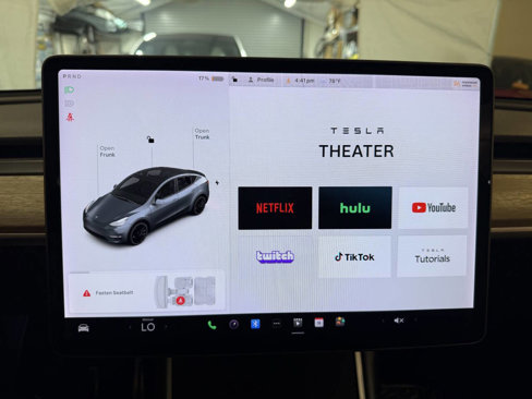 Used 2020 Tesla Model Y Performance image 17