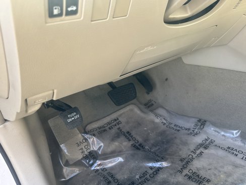 Used 2007 Toyota Avalon Limited image 17