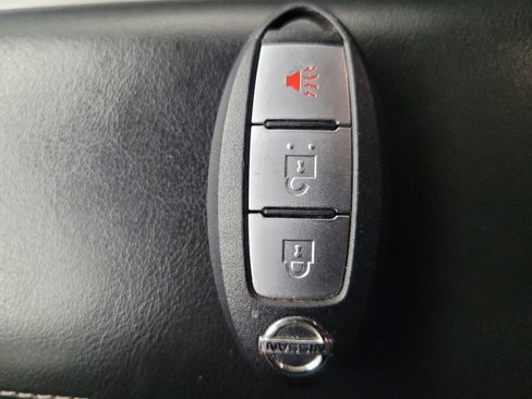 Used 2019 Nissan Murano S image 32