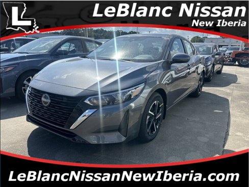 New 2025 Nissan Sentra SV image 1