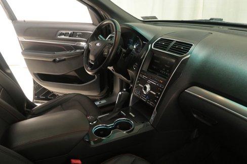 Used 2016 Ford Explorer Sport w/ Equipment Group 401A image 59