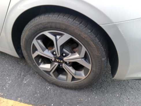 Used 2019 Kia Forte LXS image 7