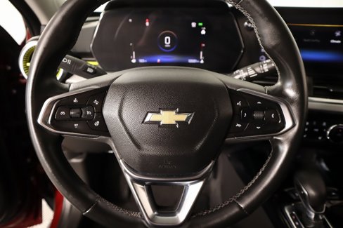Used 2024 Chevrolet Trax LT w/ Driver Confidence Package image 3