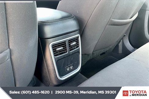 Used 2023 Dodge Charger SXT image 24