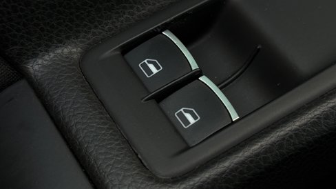 Used 2010 Volkswagen GTI 2.0T 2-Door image 32