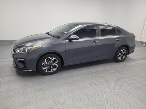 Used 2019 Kia Forte LXS image 2